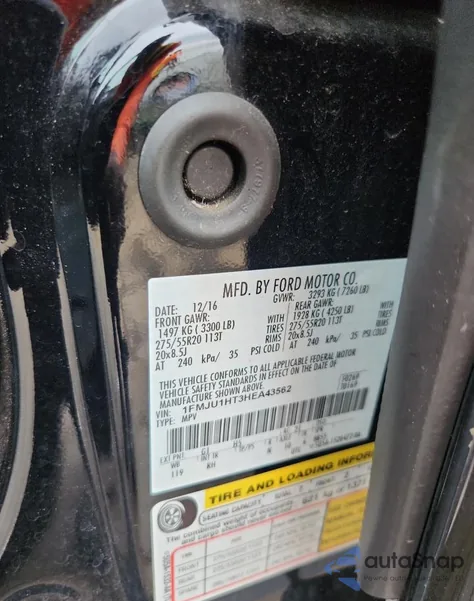 2017 Ford Expedition Xlt z USA, uszkodzony, nr VIN 1FMJU1HT3HEA43562